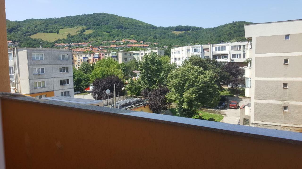 Apartament Victory Apartment Orsova Exterior photo